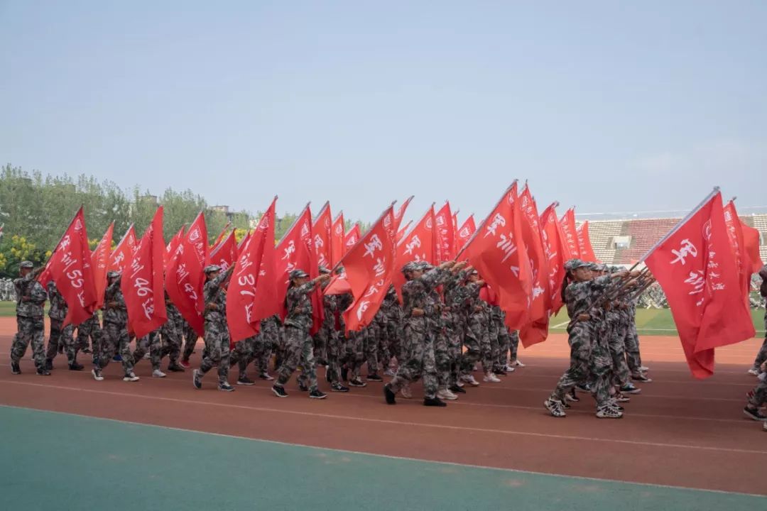 多特蒙德团队士气高昂，迸发胜利之火